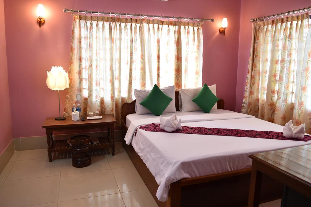 Ta Som Guesthouse & Tour Services Siem Reap Esterno foto