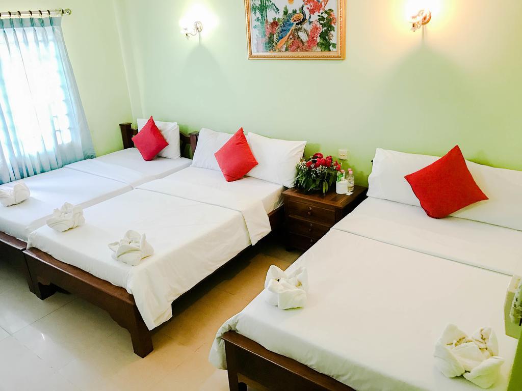 Ta Som Guesthouse & Tour Services Siem Reap Esterno foto