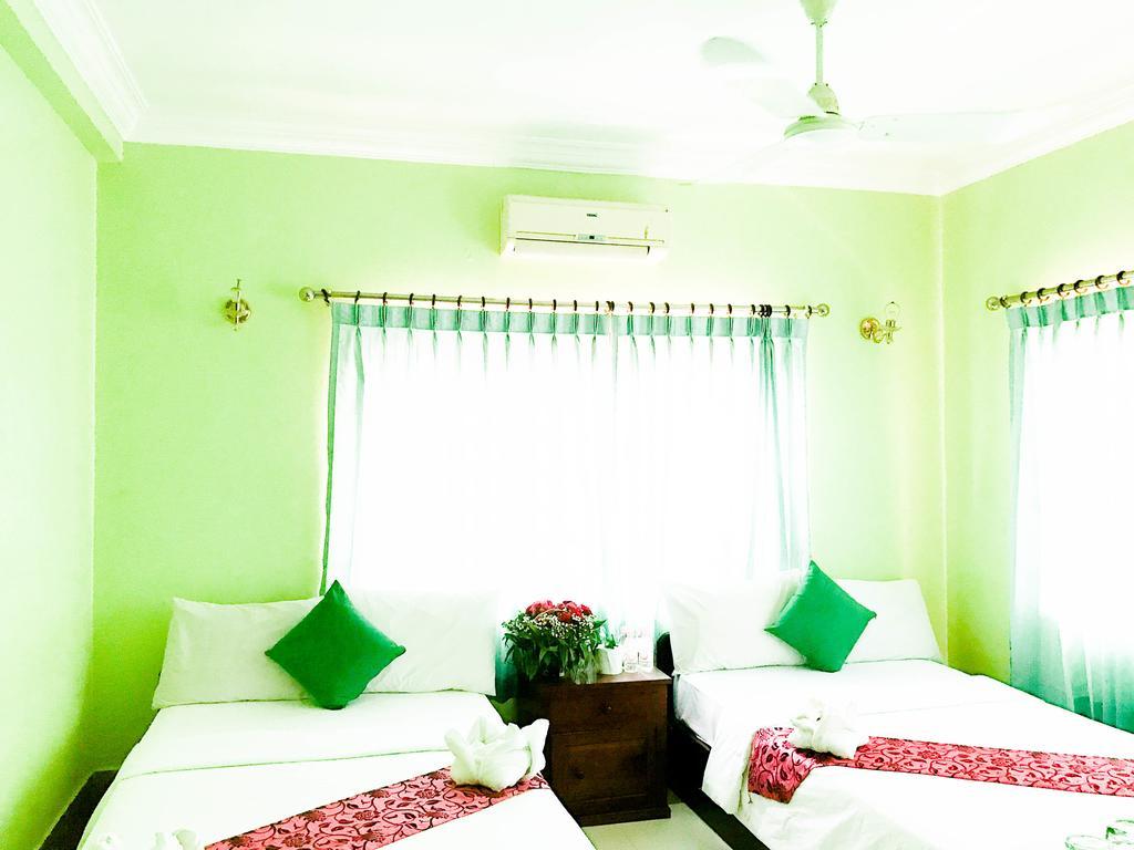 Ta Som Guesthouse & Tour Services Siem Reap Esterno foto