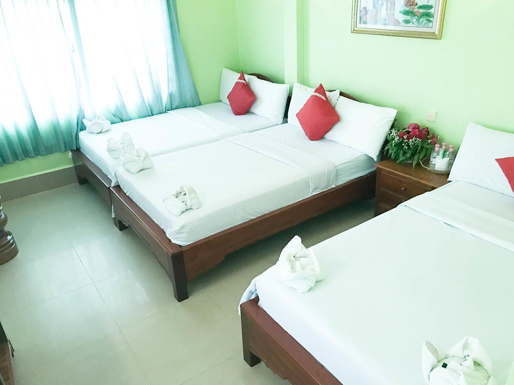 Ta Som Guesthouse & Tour Services Siem Reap Esterno foto