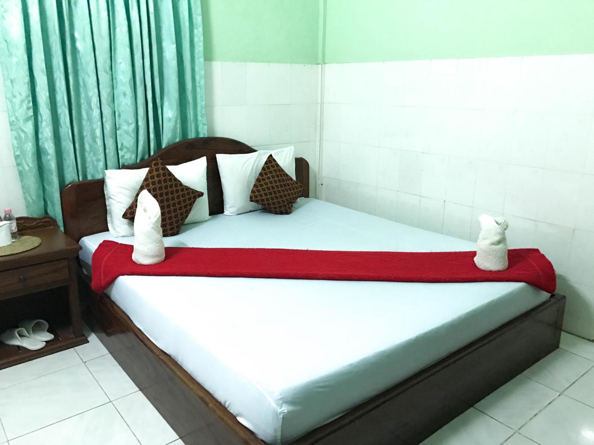 Ta Som Guesthouse & Tour Services Siem Reap Esterno foto