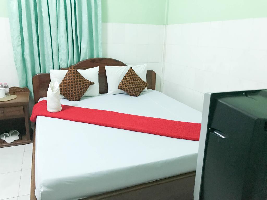 Ta Som Guesthouse & Tour Services Siem Reap Esterno foto