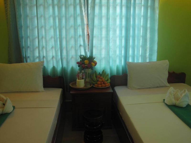 Ta Som Guesthouse & Tour Services Siem Reap Esterno foto