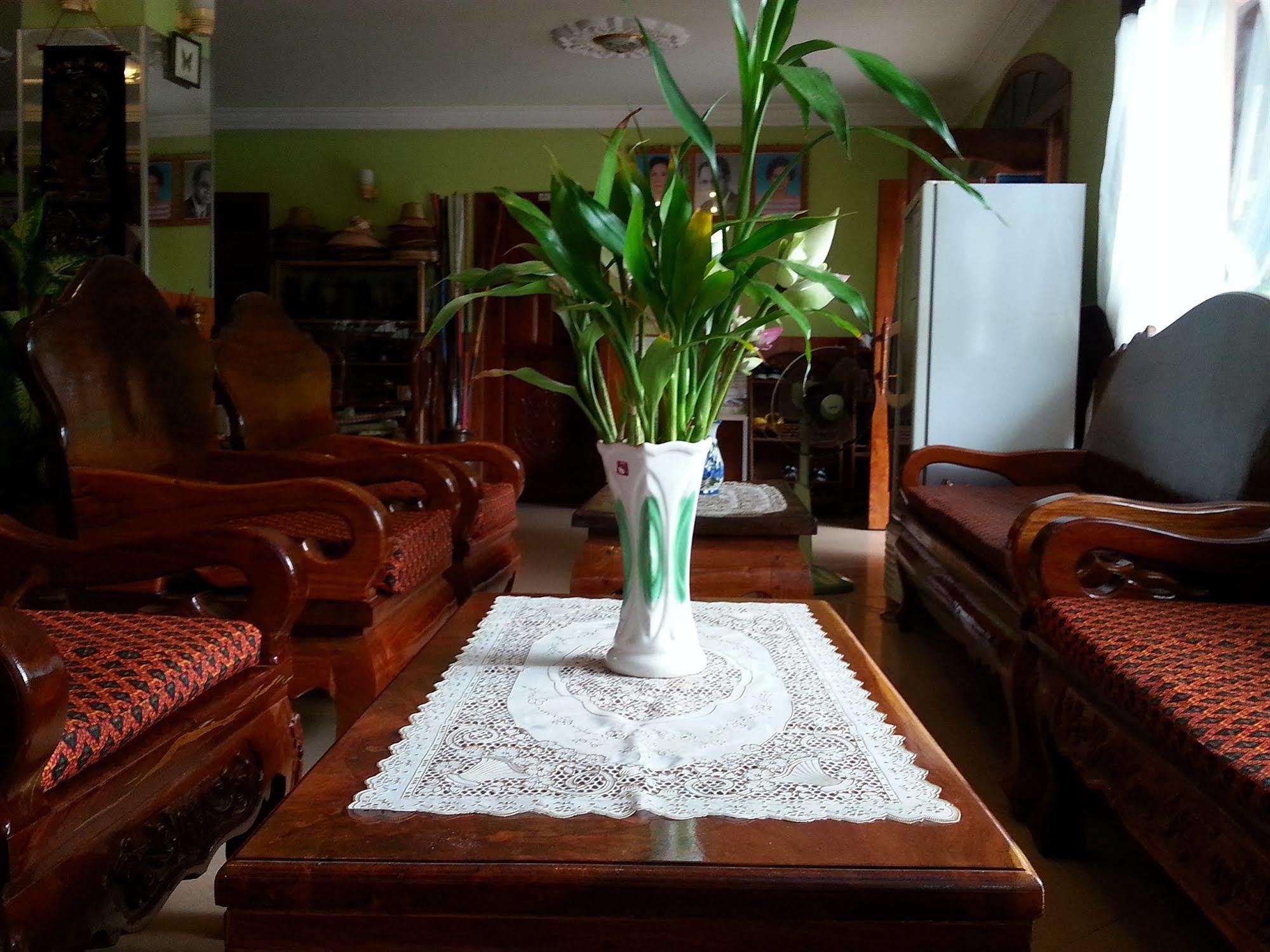 Ta Som Guesthouse & Tour Services Siem Reap Esterno foto